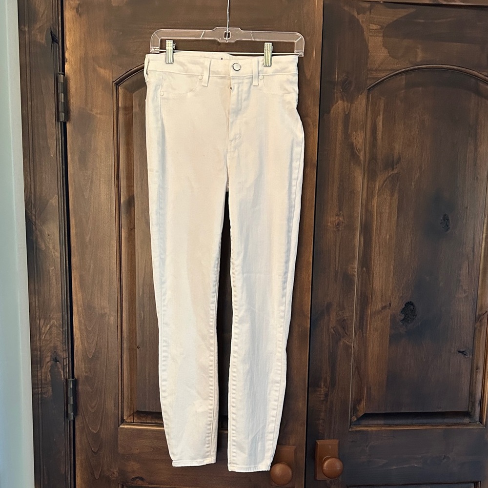 PAIGE Women's white Margot Skinny Jeans